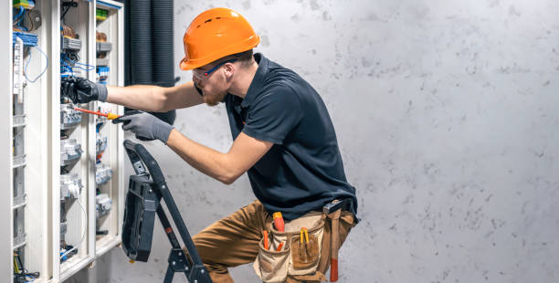 Professional Electrician in Elwood, IN